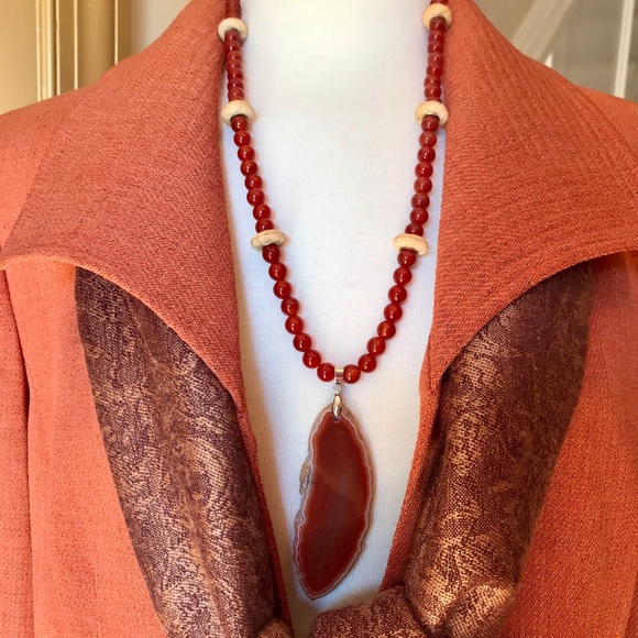 Natural Stone Agate ~ Beaded Necklace - Picture 6 of 8